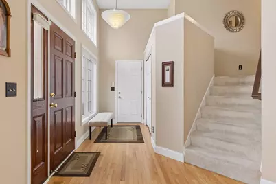 138 White Oaks Lane, Vadnais Heights, MN 55127 - Photo 7