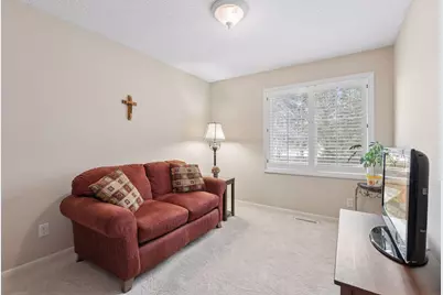 138 White Oaks Lane, Vadnais Heights, MN 55127 - Photo 25