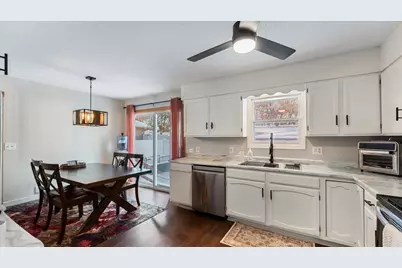 1707 10th Avenue SE, Saint Cloud, MN 56304 - Photo 3