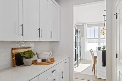 6304 Highland Hills Boulevard S, Cottage Grove, MN 55016 - Photo 5