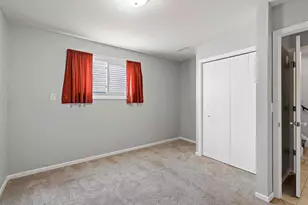 7677 Whitney Dr, Apple Valley, MN 55124 - Photo 21