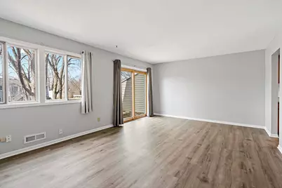 7677 Whitney Drive, Apple Valley, MN 55124 - Photo 9