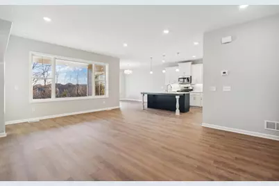 8191 Haywood Drive, Lino Lakes, MN 55014 - Photo 7