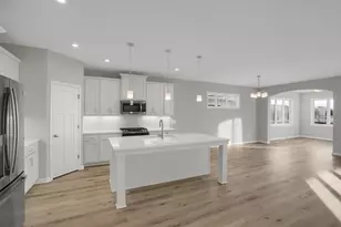 8191 Haywood Dr, Lino Lakes, MN 55014 - Photo 9