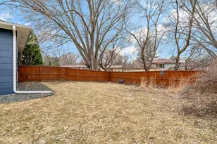 4048 Cinnabar Dr, Eagan, MN 55122 - Photo 41