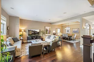 708 Linden St, Mendota Heights, MN 55118 - Photo 5