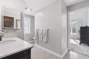 2401 Jones Pl W, Bloomington, MN 55431 - Photo 13