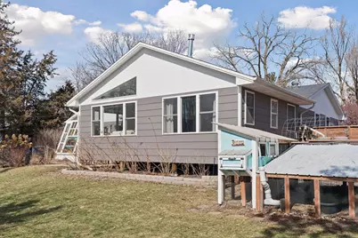 2401 Jones Place W, Bloomington, MN 55431 - Photo 29