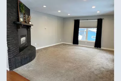 704 Miller Avenue, Windom, MN 56101 - Photo 13