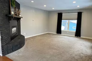 704 Miller Ave, Windom, MN 56101 - Photo 13