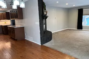 704 Miller Ave, Windom, MN 56101 - Photo 9