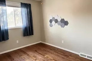 704 Miller Ave, Windom, MN 56101 - Photo 17