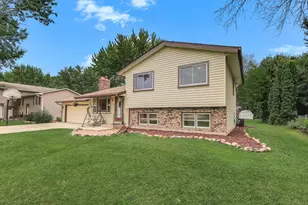 5824 N 213th Street N, Forest Lake, MN 55025 - Photo 3