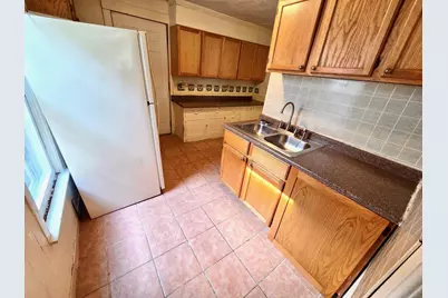 221 7th Avenue S, Saint Cloud, MN 56301 - Photo 9