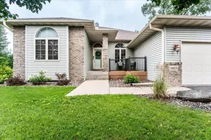 9813 Linden Ave N, Brooklyn Park, MN 55443 - Photo 3