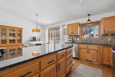 3710 Fox Trail, Saint Bonifacius, MN 55375 - Photo 7