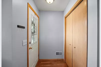 1012 Larkspur Lane, Waconia, MN 55387 - Photo 7