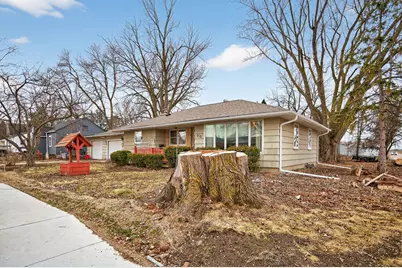 408 5th Street NW, Montgomery, MN 56069 - Photo 3