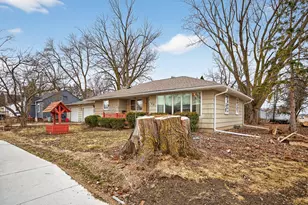 408 5th St NW, Montgomery, MN 56069 - Photo 3