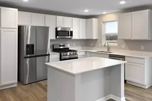 6711 Granby St, North Branch, MN 55056 - Photo 7