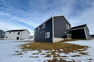 6711 Granby St, North Branch, MN 55056 - Photo 25