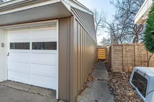 1015 11th Ave S, Moorhead, MN 56560 - Photo 57