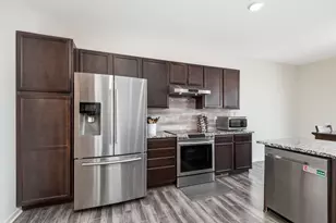 5527 Utah Ave N, New Hope, MN 55428 - Photo 7