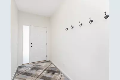 5527 Utah Avenue N, New Hope, MN 55428 - Photo 3