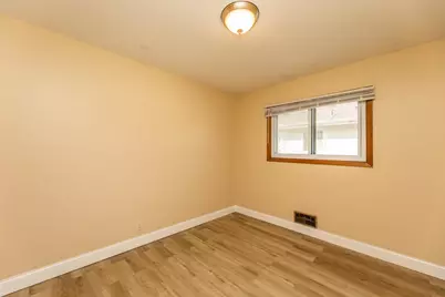 5214 Oliver Avenue N, Minneapolis, MN 55430 - Photo 17