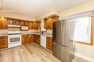 5214 Oliver Ave N, Minneapolis, MN 55430 - Photo 3