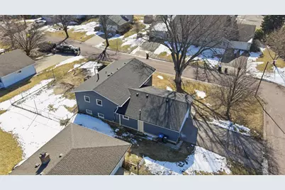 135 S Manitou Drive, Mankato, MN 56001 - Photo 41