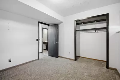 135 S Manitou Drive, Mankato, MN 56001 - Photo 29