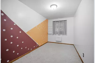 135 S Manitou Drive, Mankato, MN 56001 - Photo 21