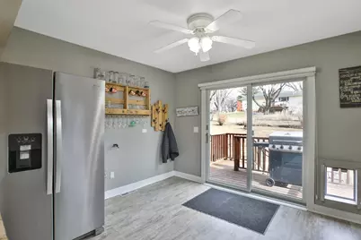 926 Byron Avenue N, Byron, MN 55920 - Photo 9