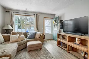 15724 Flackwood Trail, Apple Valley, MN 55124 - Photo 3