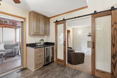 4125 Bridgewater Circle, Vadnais Heights, MN 55127 - Photo 11