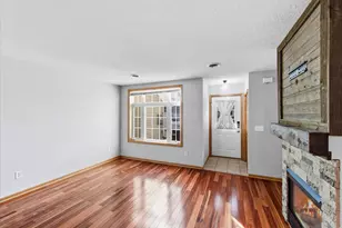 508 Aqua Cir, Lino Lakes, MN 55014 - Photo 5