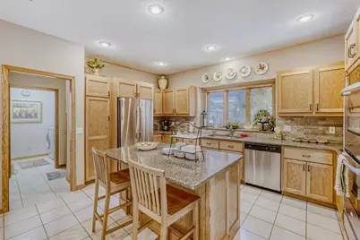 7945 Ranchview Lane N, Maple Grove, MN 55311 - Photo 7