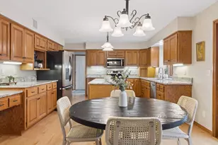 508 77th St W, Eagan, MN 55121 - Photo 9