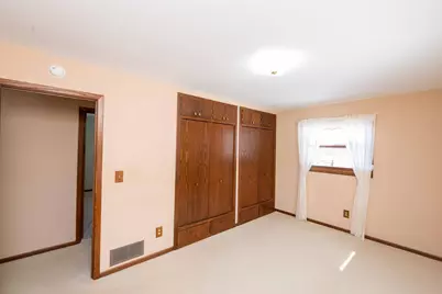 1008 Marnie Street S, Maplewood, MN 55119 - Photo 13