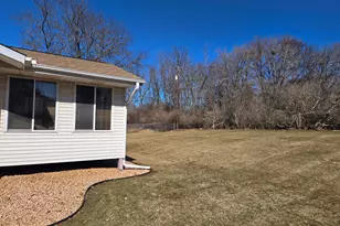 1008 Marnie St S, Maplewood, MN 55119 - Photo 51