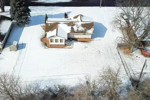 1008 Marnie St S, Maplewood, MN 55119 - Photo 5