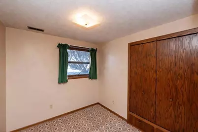 1008 Marnie Street S, Maplewood, MN 55119 - Photo 45