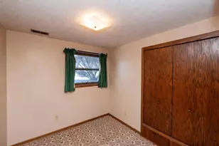 1008 Marnie St S, Maplewood, MN 55119 - Photo 45