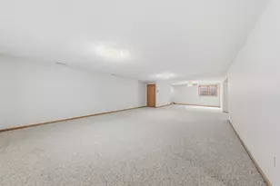 216 3rd St NE, New Richland, MN 56072 - Photo 23