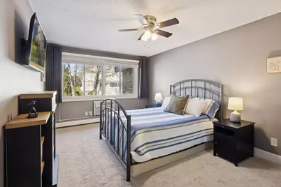 205 Barry Avenue S #221, Wayzata, MN 55391 - Photo 13