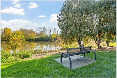 205 Barry Avenue S #221, Wayzata, MN 55391 - Photo 33