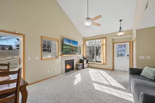 16424 Elm Creek Ln, Lakeville, MN 55044 - Photo 5
