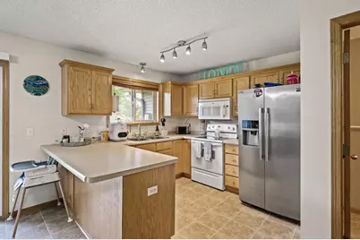 705 Independence Drive, Big Lake, MN 55309 - Photo 9