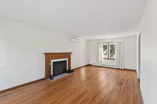 1365 Pinewood Dr, Woodbury, MN 55125 - Photo 3